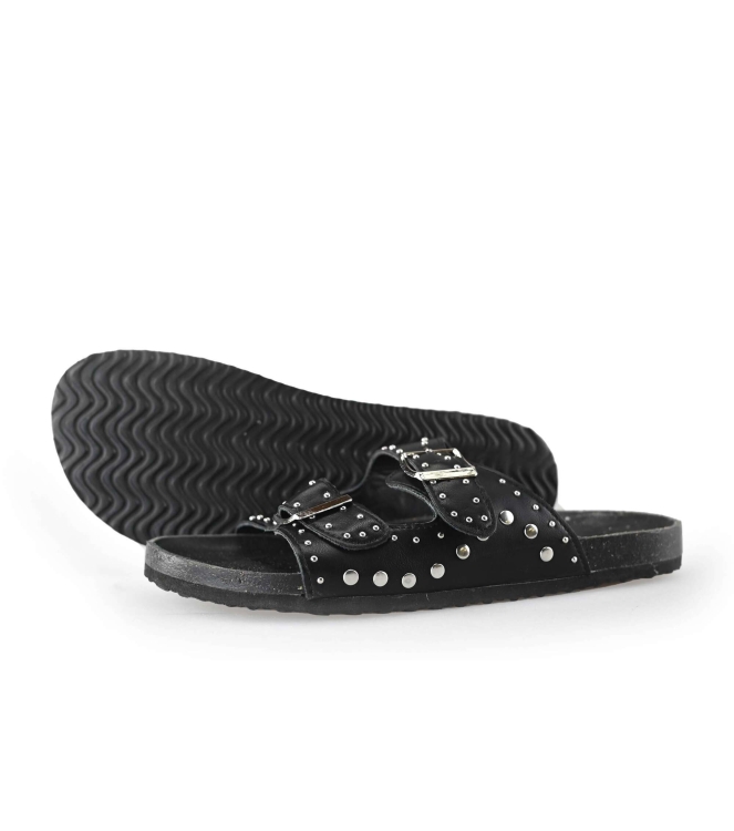 Ann Rocks Flip-Flops