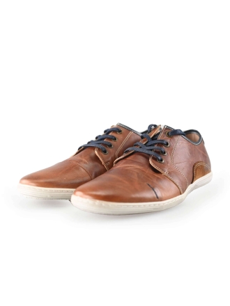 Schnürschuhe