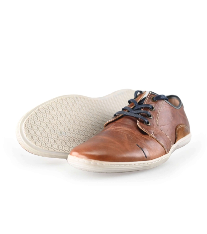 Schnürschuhe