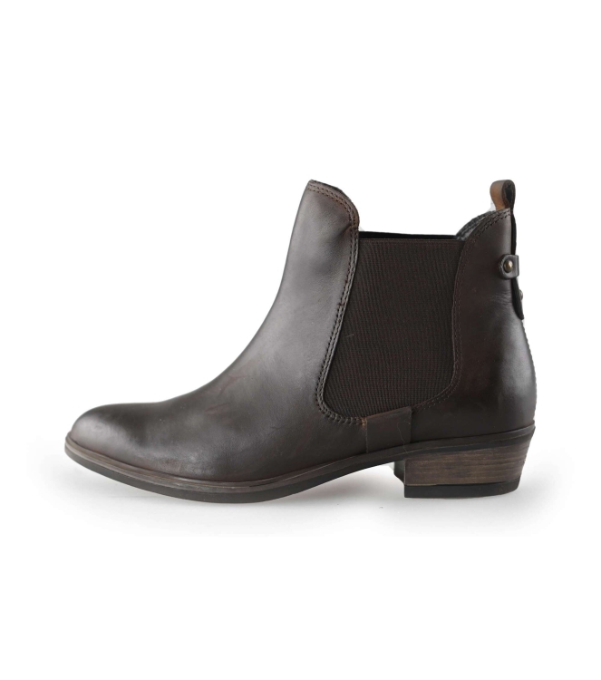 Chelsea boots