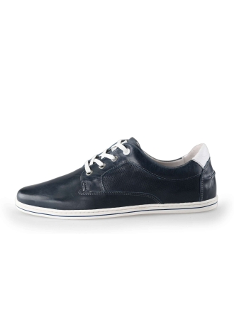Schnürschuhe