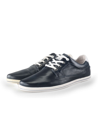 Schnürschuhe