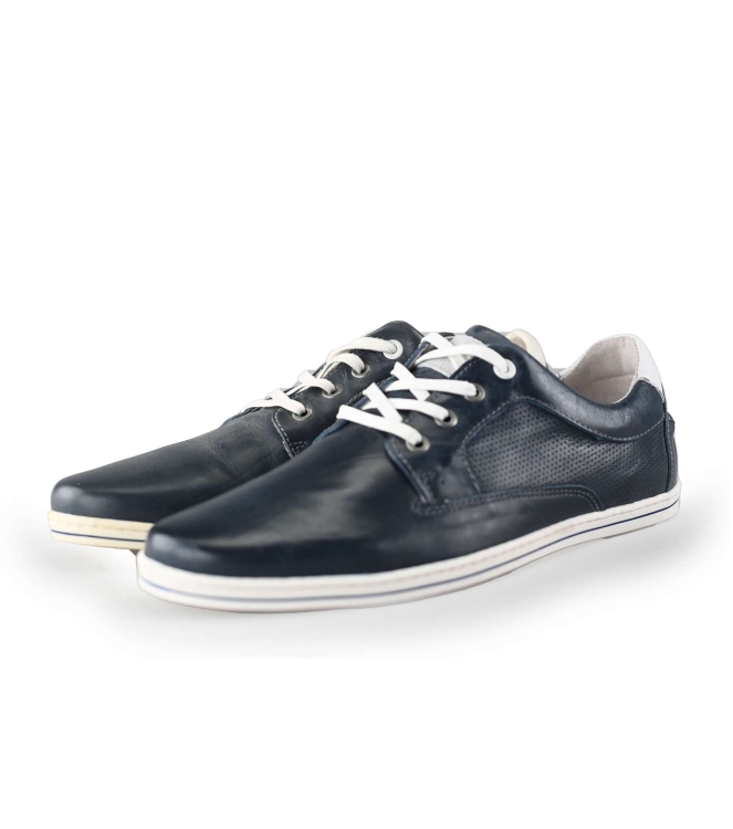 Schnürschuhe