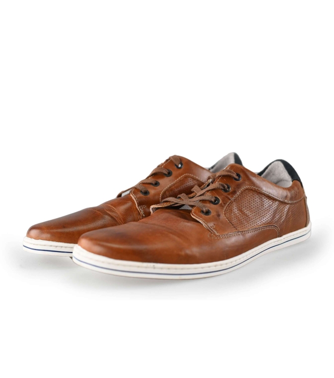Schnürschuhe