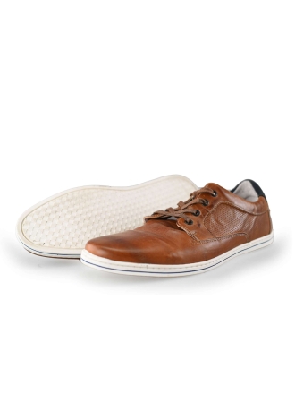 Schnürschuhe