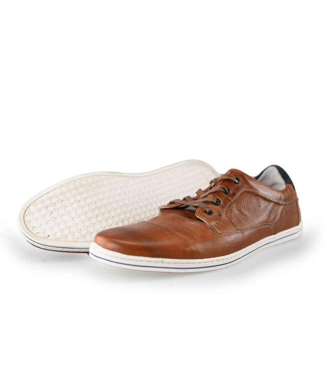 Schnürschuhe