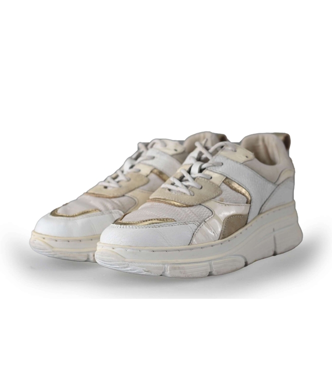 Omoda Sneaker