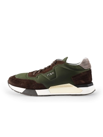 H32 Sneaker