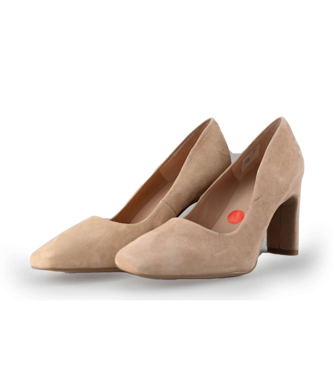 Unisa pumps
