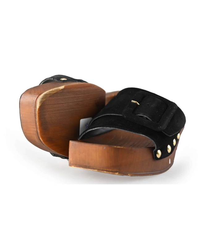 Notre-V Flip-Flops