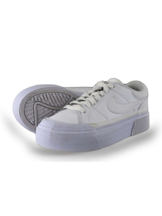 Nike Sneaker