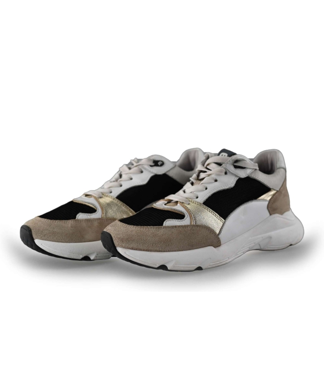 Maruti Sneaker