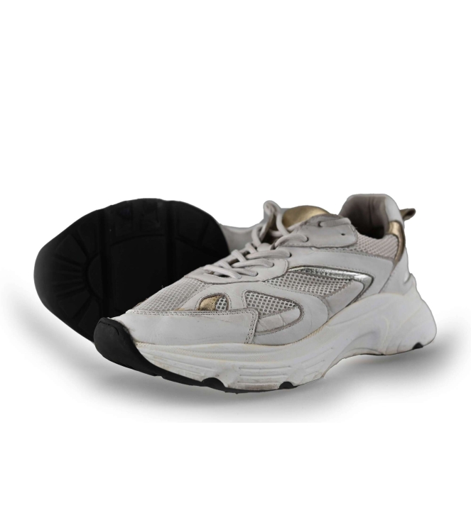 Omoda Sneaker