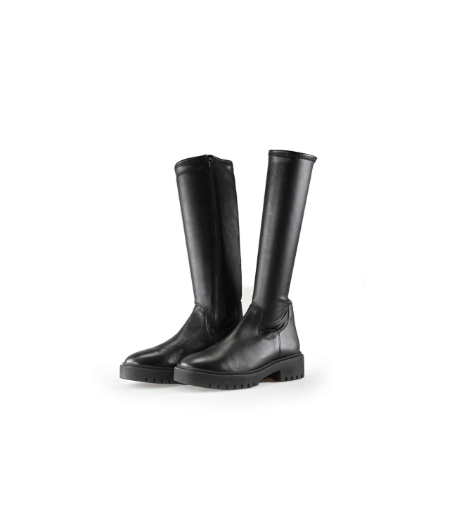 Omoda Stiefel