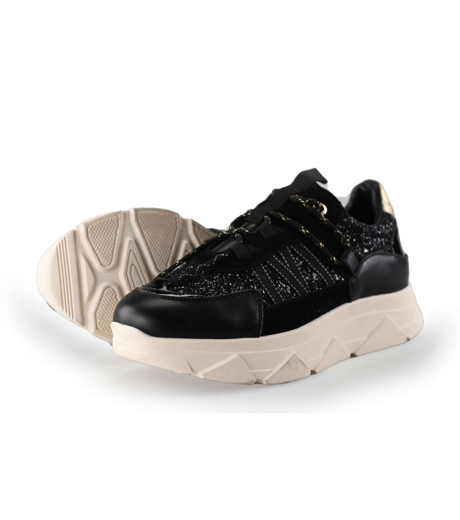 Tango Sneaker