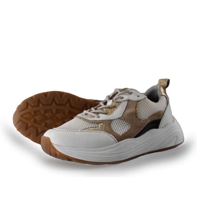 Omoda Sneaker