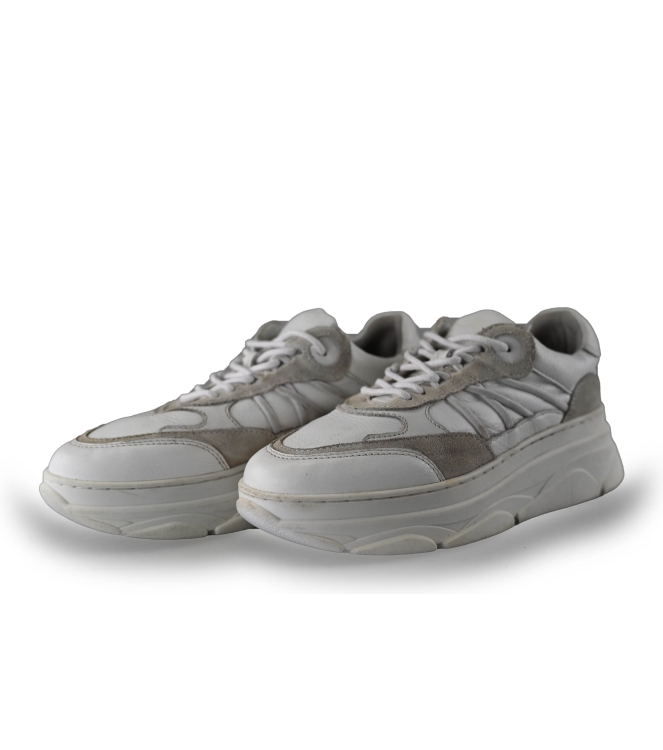 Omoda Sneaker