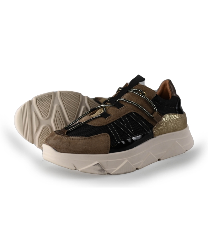Omoda Sneaker