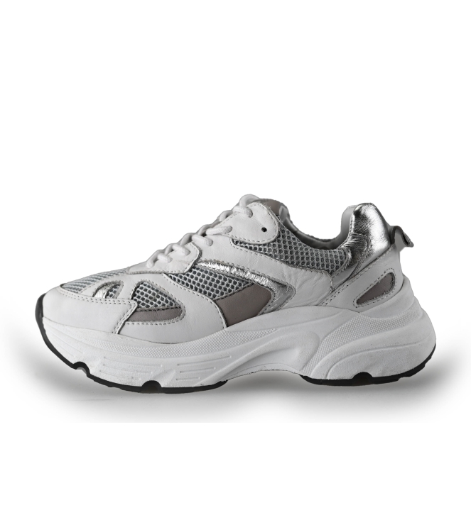 Omoda Sneaker
