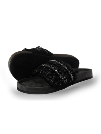 Lazamani Flip-Flops