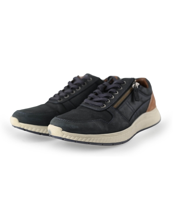 Sub55 Sneaker