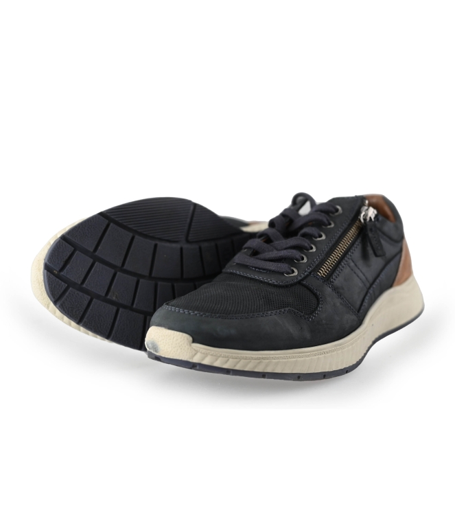 Sub55 Sneaker