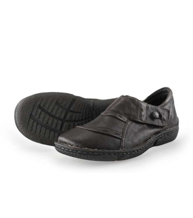 Freemood Slip-ons