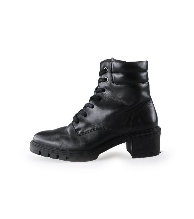Ara Schnürstiefel
