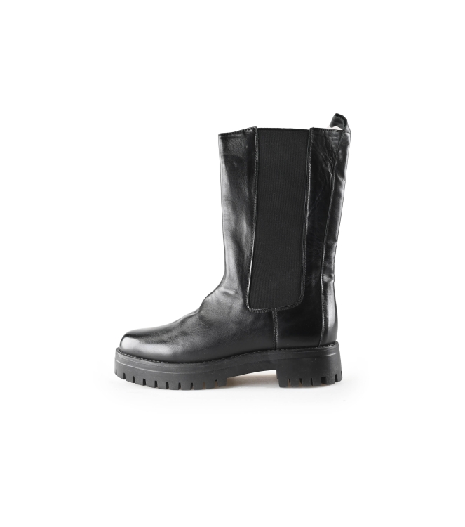 Nelson Chelsea boots