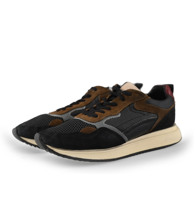 Sub55 Sneaker