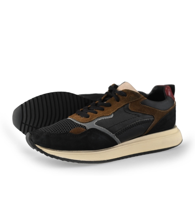 Sub55 Sneaker