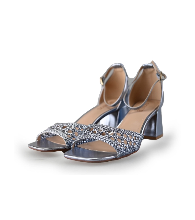 Signatura pumps