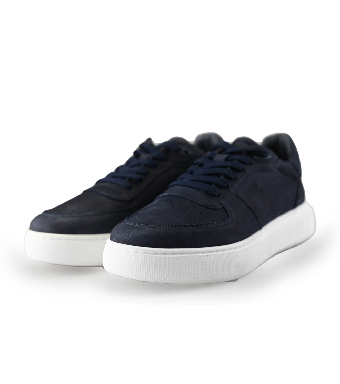 Manfield Sneaker