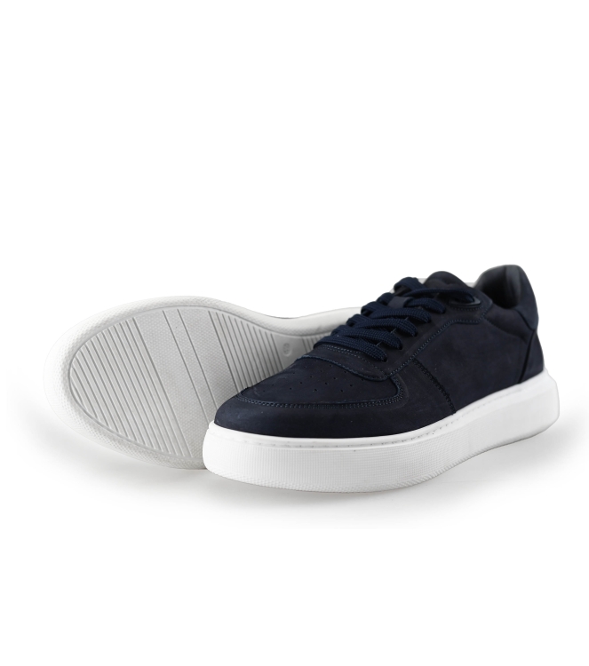 Manfield Sneaker