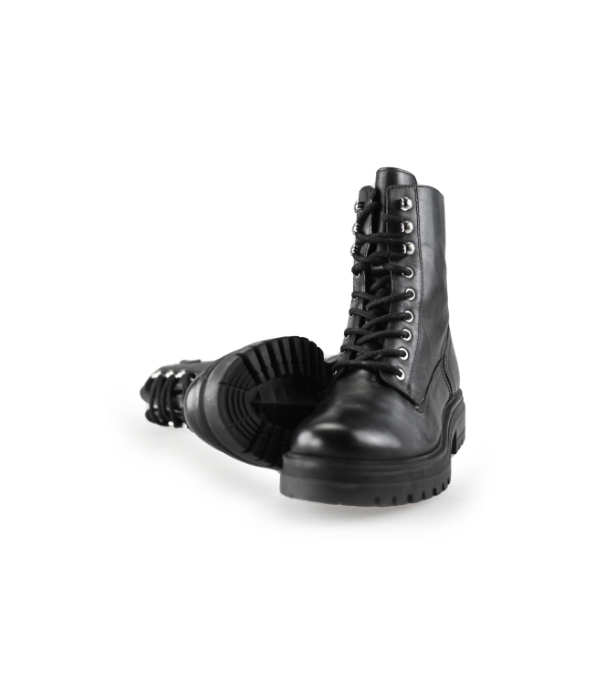 Sacha Schnürstiefel