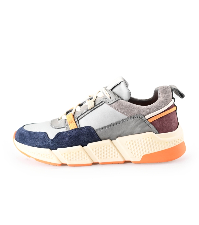 Sacha Sneaker