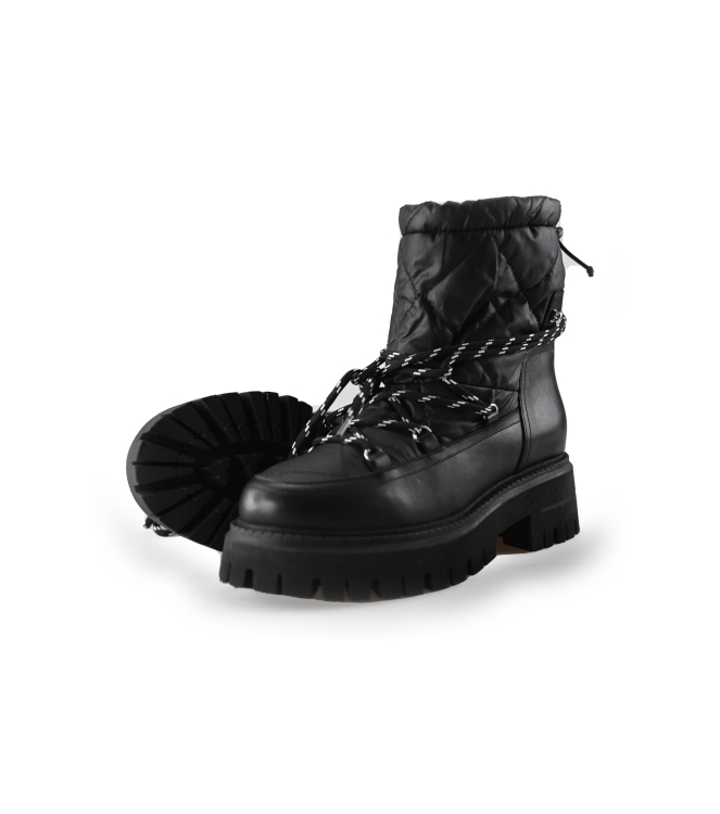 Sacha Schneestiefel
