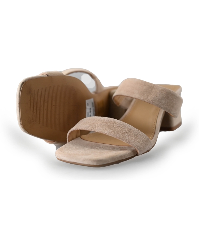 Manfield pumps