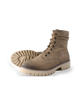 s. Oliver Schnürstiefel