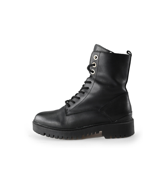Guess Schnürstiefel