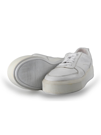 Sacha Sneaker