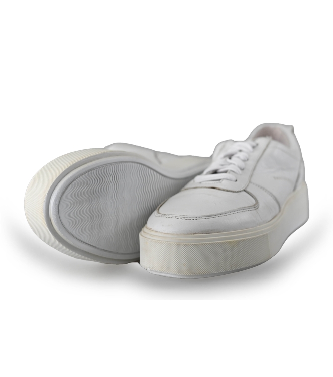 Sacha Sneaker
