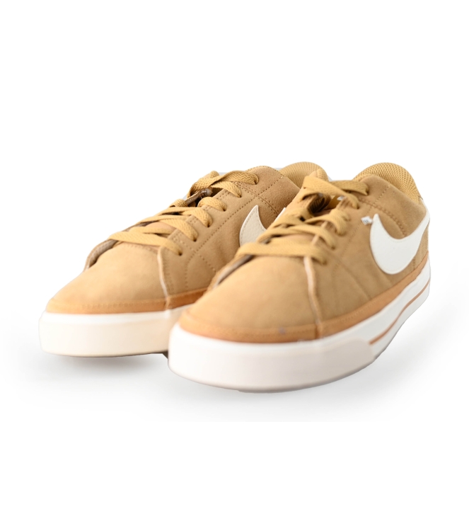 Nike Sneaker