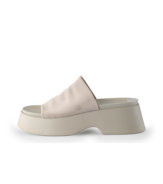 Steve Madden Flip-Flops