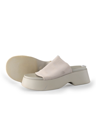 Steve Madden Flip-Flops