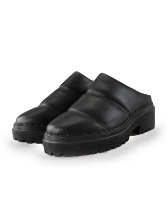 Nubikk Slip-ons