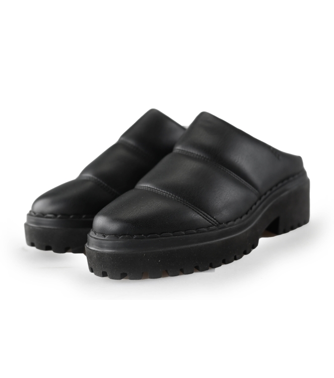 Nubikk Slip-ons