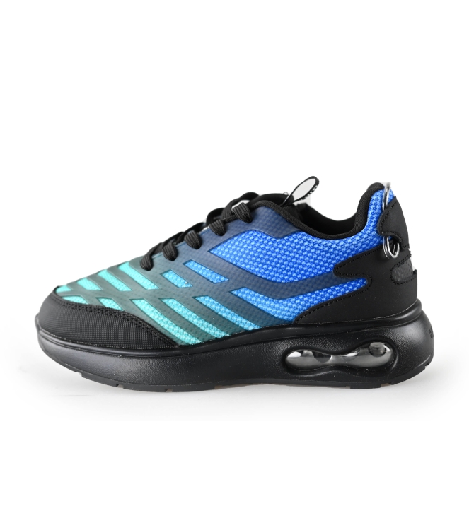Red-Rag Sneaker