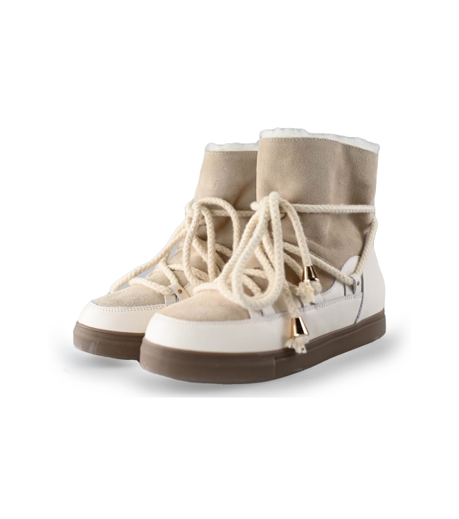 Ann Rocks Schneestiefel