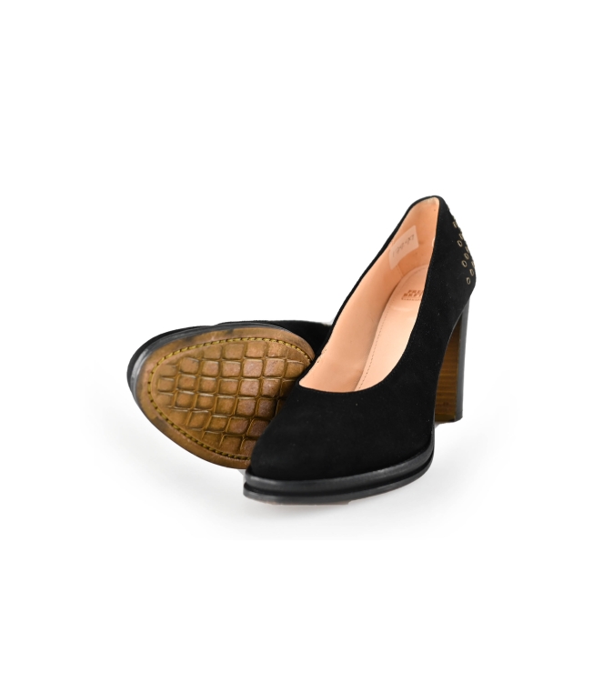 Fred de La Bretoniere pumps